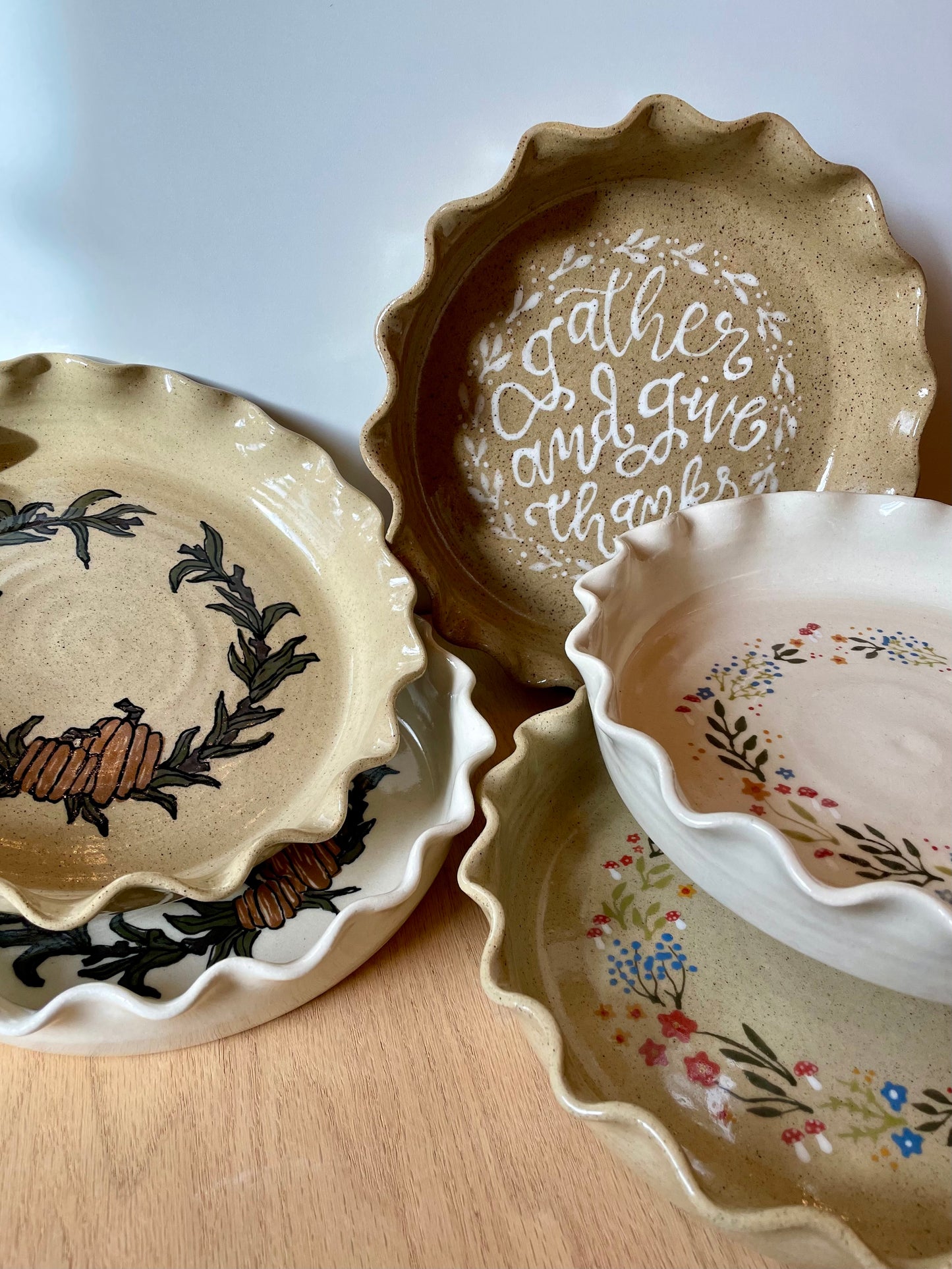 White Fairy Ring Pie Plate *PRE-ORDER*