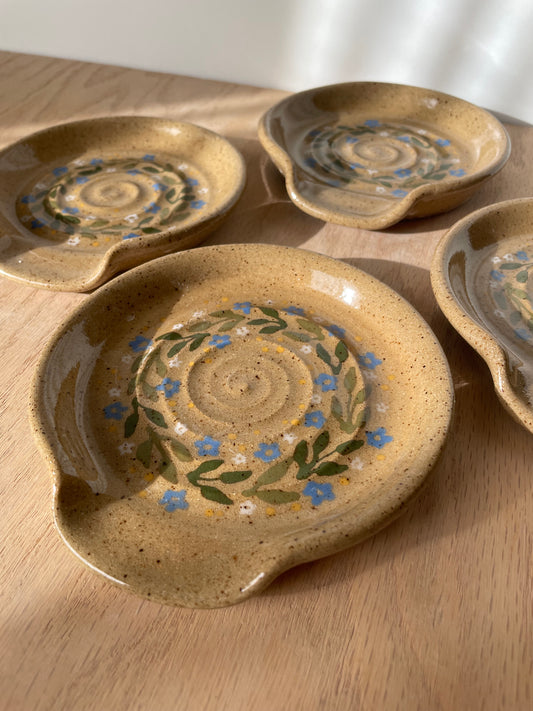 Speckled Fairy Ring Spoon Rest *PRE-ORDER*