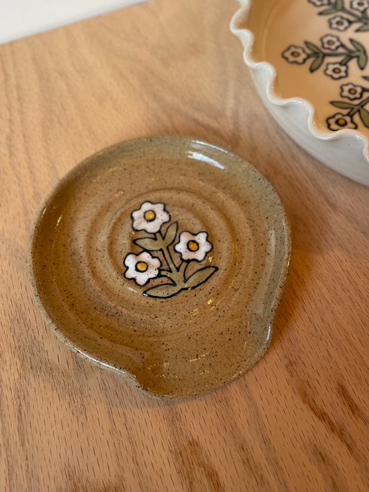 WHITE Wallflower Spoon Rest *PRE-ORDER*