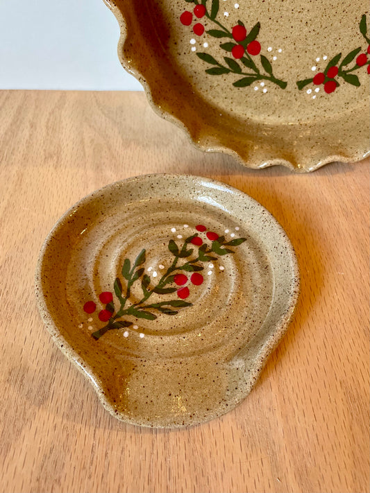 Mistletoe Spoon Rest *PRE-ORDER*