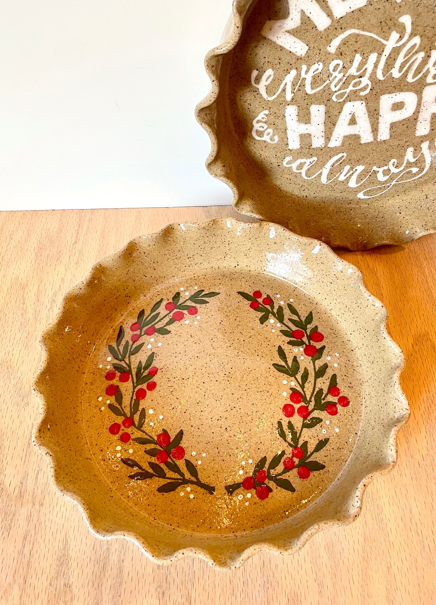 Mistletoe Pie Plate *PRE-ORDER*