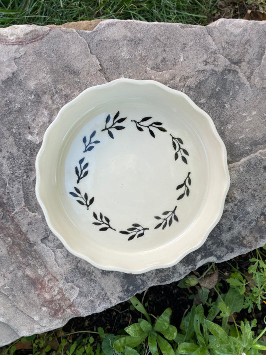 Black and White Sprig Pie Dish *Made-To-Order*